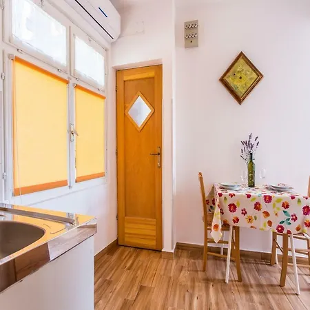 In - Insel Krk 36873 * Vrbnik (Primorje-Gorski Kotar)